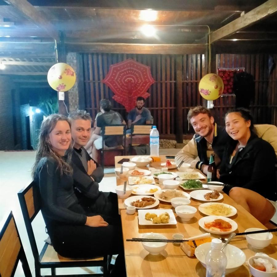 Du Gia Homestay Friendly Lang Cac ภายนอก รูปภาพ
