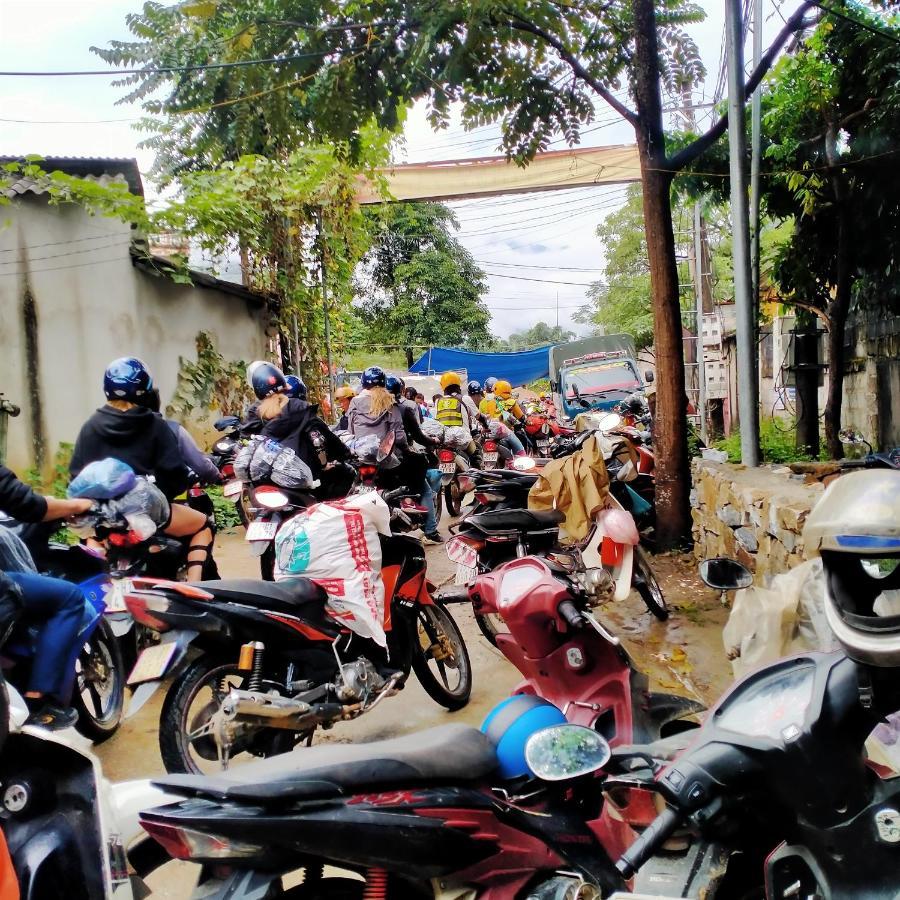 Du Gia Homestay Friendly Lang Cac ภายนอก รูปภาพ